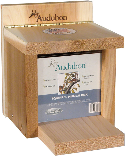 Woodlink NASQBOX Audubon Squirrel Munch Box Feeder